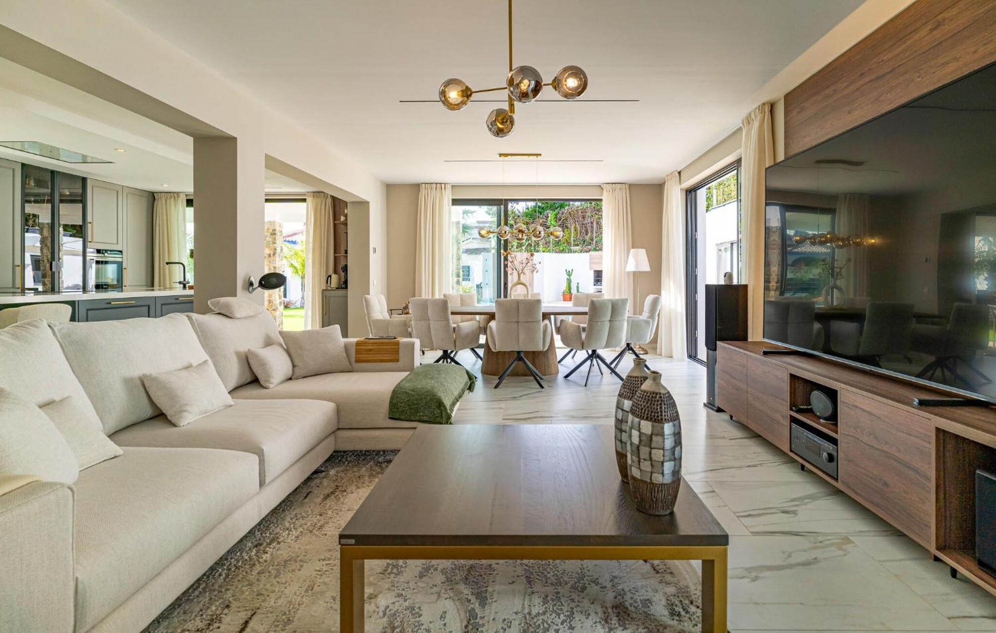 Holiday home Awesome In With Heated Swimming Pool