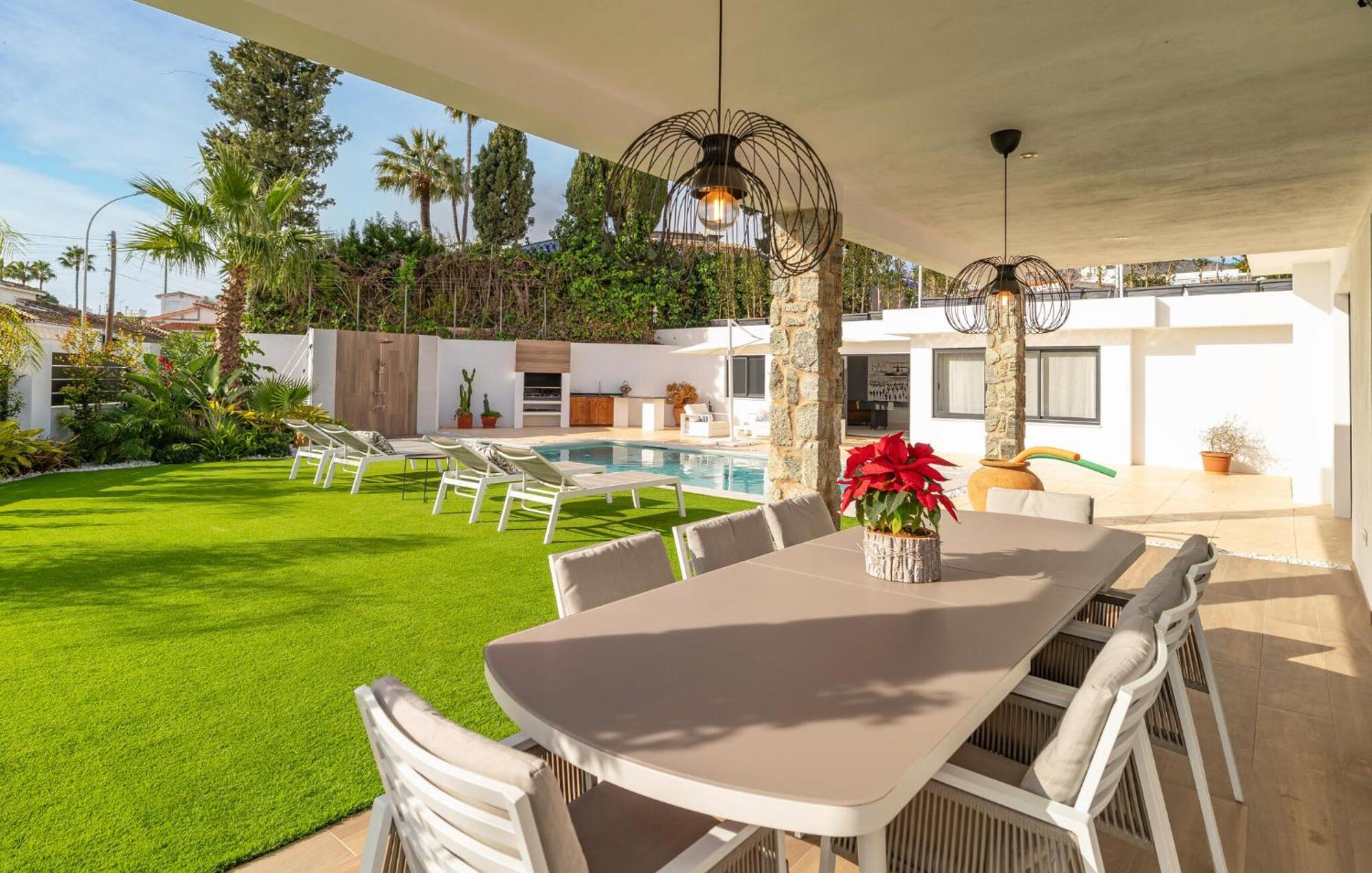 Holiday home Awesome In With Heated Swimming Pool Benalmadena