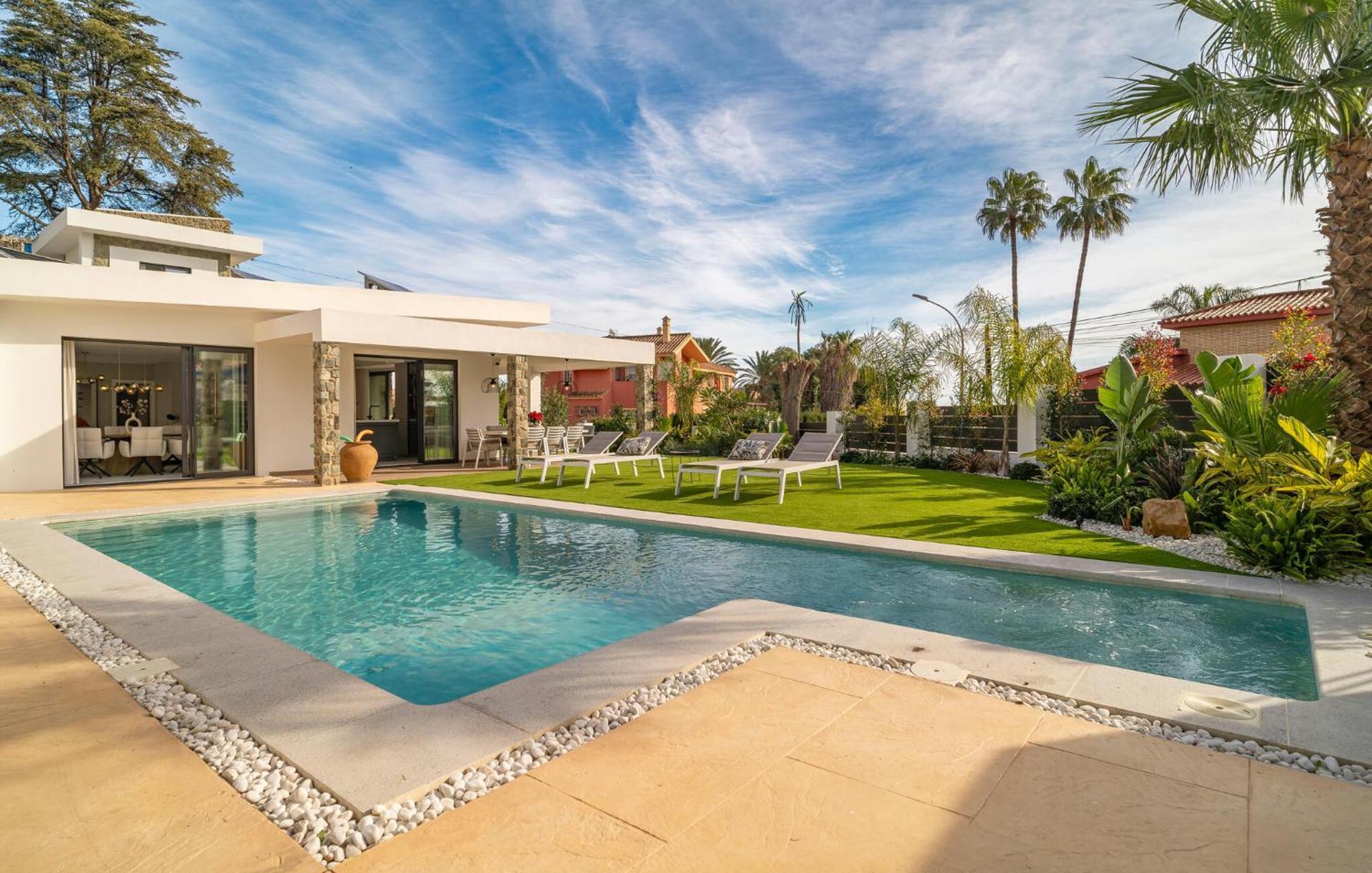 Awesome In With Heated Swimming Pool * Benalmadena